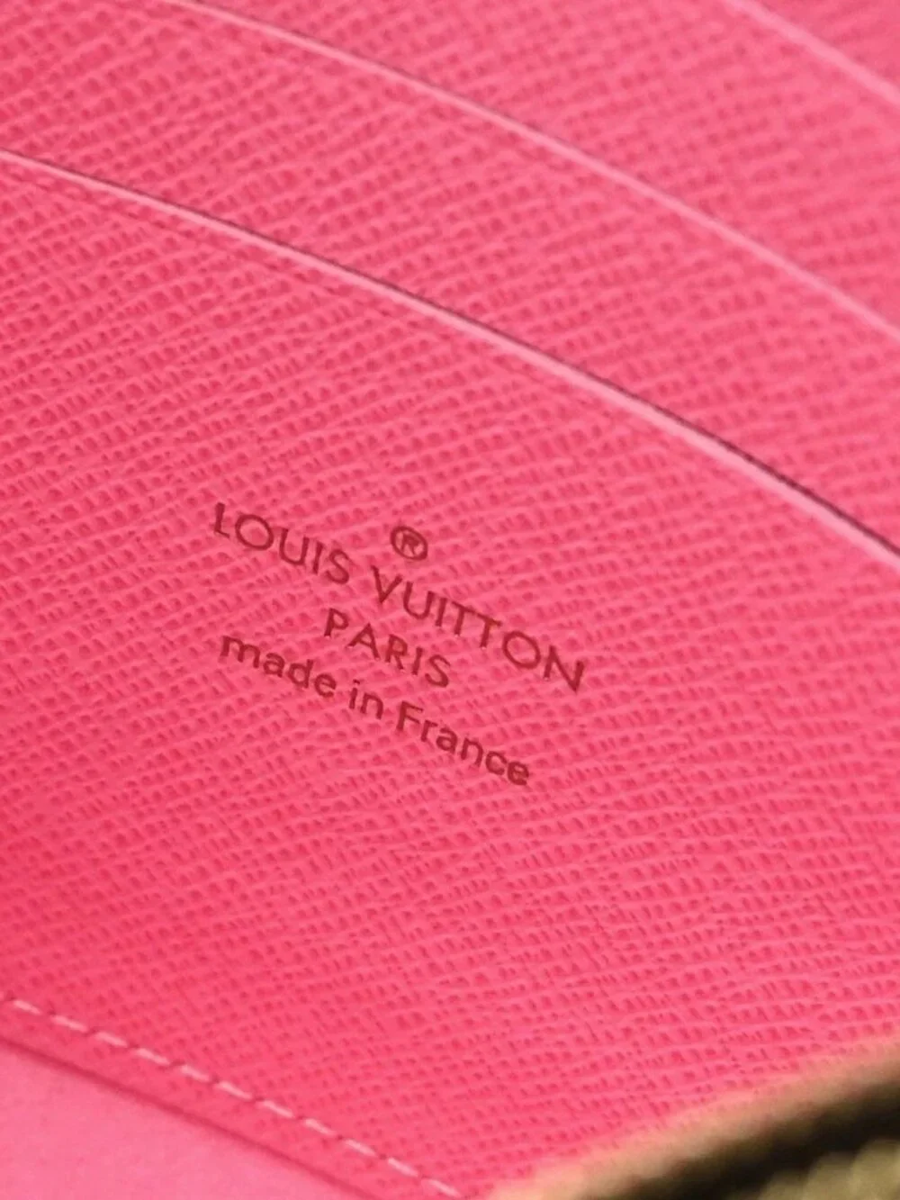 Louis Vuitton Holiday Vivienne Pochette Double Zip Shoulder M68486 MI4119 198011